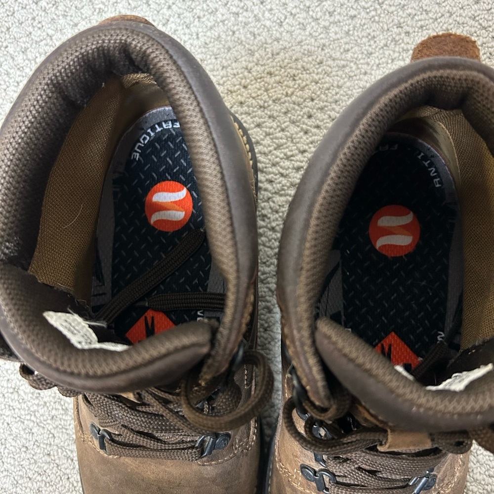 BOOTS | Men’s Timberland boots size 8.5 - Picture 5 of 10